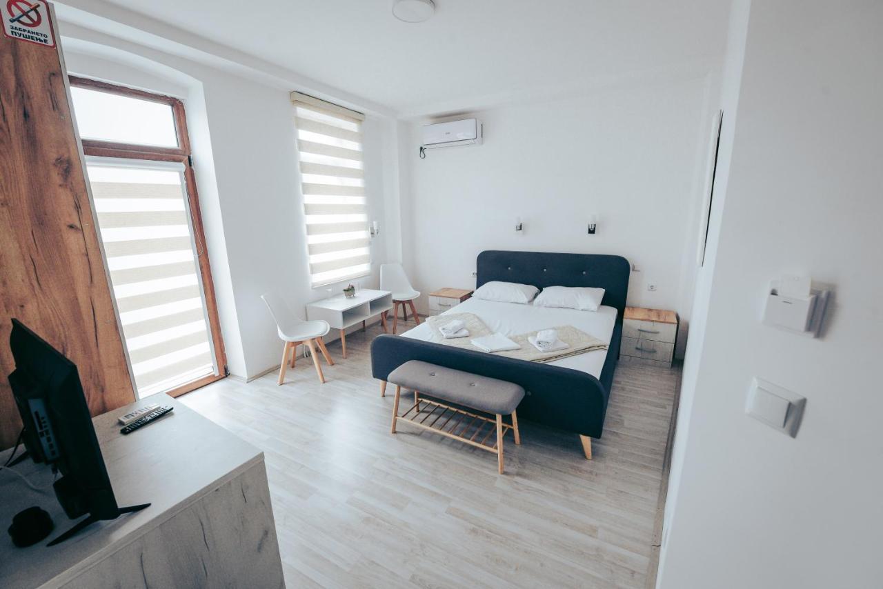 Nestor Apartments 比托拉 外观 照片